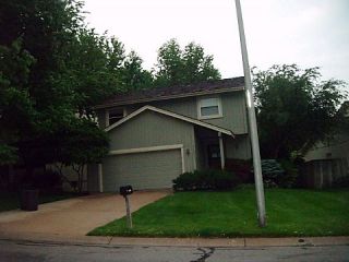 Foreclosed Home - 11957 W 66TH ST, 66216