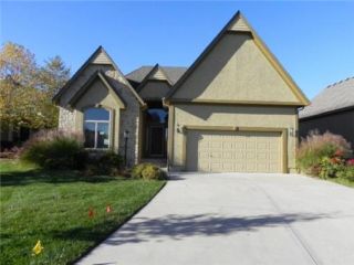 Foreclosed Home - 14337 Manor Ct, 66224