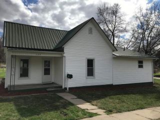 Foreclosed Home - 137 W 11th St, 66439