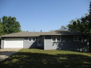 Foreclosed Home - 313 Summit Ave, 66502