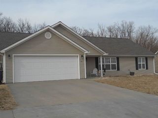 Foreclosed Home - 441 STONE GROVE DR, 66503
