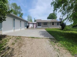 Foreclosed Home - 5330 SE STANLEY RD, 66542