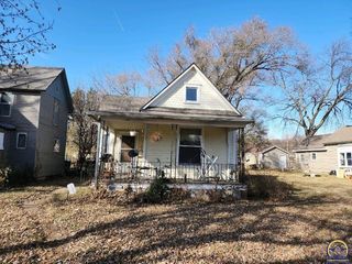 Foreclosed Home - 407 SW TAYLOR ST, 66603