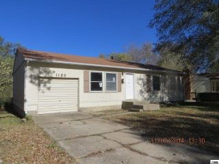 Foreclosed Home - 1130 Se 35th Ter, 66605