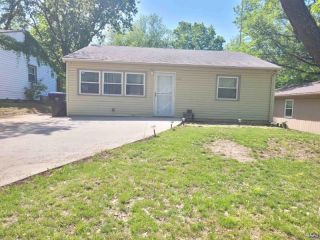 Foreclosed Home - 3113 SE BRYANT ST, 66605
