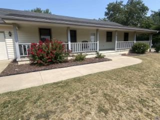 Foreclosed Home - 3701 SW MOUNDVIEW DR, 66610