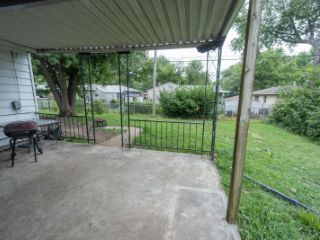 Foreclosed Home - 3613 SW DEVON AVE, 66611
