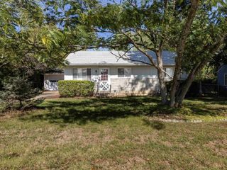 Foreclosed Home - 116 SW 27TH ST, 66611