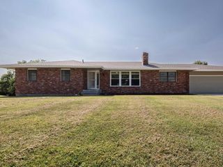 Foreclosed Home - 2401 SW ROY RD, 66614