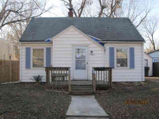 Foreclosed Home - 1027 NE ARTER AVE, 66616