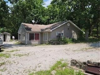 Foreclosed Home - 35 KING DR, 66754