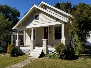 Foreclosed Home - 704 W 2nd St, 66762