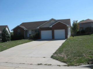 Foreclosed Home - 2215 E BAYFRONT CT, 66801
