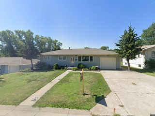 Foreclosed Home - 414 E 13TH ST, 66901