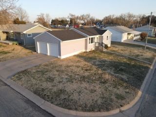 Foreclosed Home - 518 B ST, 66967