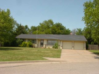 Foreclosed Home - 501 N ANGLE LN, 67002
