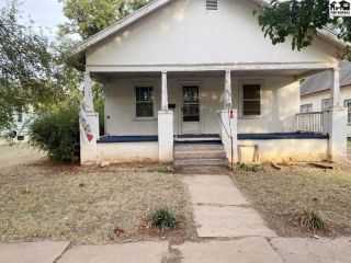 Foreclosed Home - 315 S JENNINGS AVE, 67003