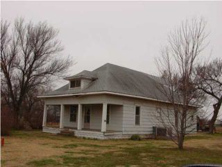 Foreclosed Home - 1823 S FALL CREEK RD, 67022