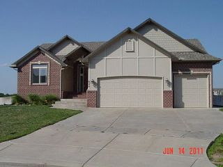 Foreclosed Home - 608 W CHERRY OAKS CT, 67025