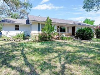 Foreclosed Home - 2230 W 3RD AVE, 67042