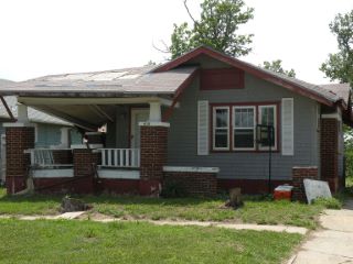 Foreclosed Home - 405 N SAINT NICHOLAS ST, 67045