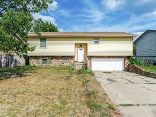 Foreclosed Home - 334 N JANE ST, 67060