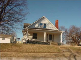 Foreclosed Home - 701 W B AVE # AVENUE, 67068