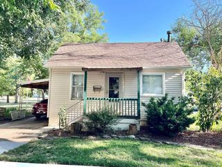 Foreclosed Home - 607 W A AVE, 67068