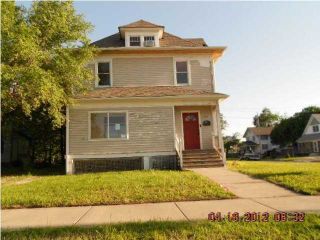 Foreclosed Home - 201 E 1ST ST, 67114