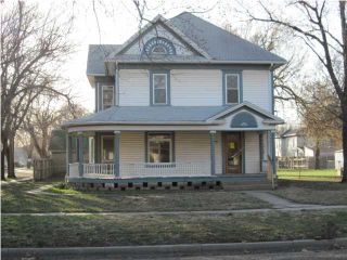 Foreclosed Home - 201 N COMMERCIAL AVE, 67135