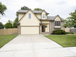 Foreclosed Home - 942 CLOVER LN, 67147