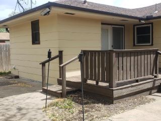 Foreclosed Home - 101 N WOODLAWN ST, 67152