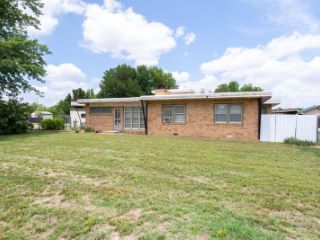 Foreclosed Home - 1736 W 53RD ST N, 67204