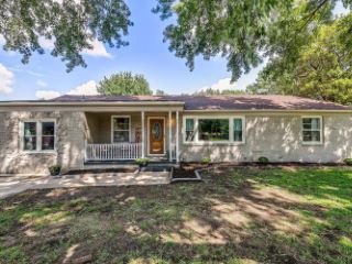 Foreclosed Home - 3314 N PORTER AVE, 67204