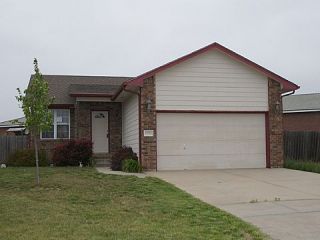 Foreclosed Home - 1701 S JUSTIN CIR, 67207