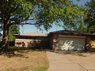 Foreclosed Home - 8410 CASTLE DR, 67207