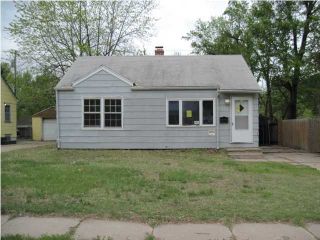 Foreclosed Home - 1323 N PERSHING ST, 67208