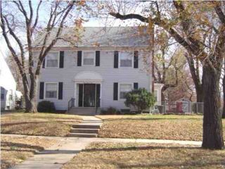Foreclosed Home - 904 N YALE AVE, 67208