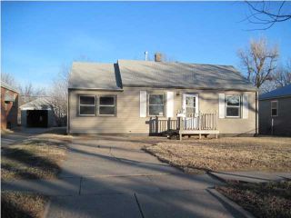 Foreclosed Home - 2112 S TOPEKA ST, 67211