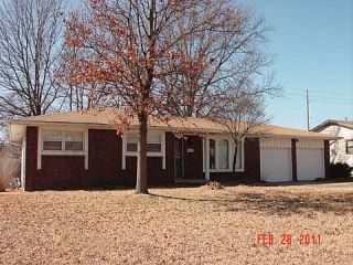 Foreclosed Home - 1109 N SUMMITLAWN CT, 67212