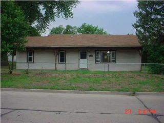 Foreclosed Home - 451 N YOUNG ST, 67212