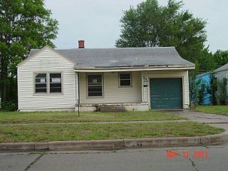 Foreclosed Home - 503 W KINKAID ST, 67213