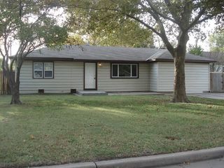 Foreclosed Home - 1831 S BONN AVE, 67213