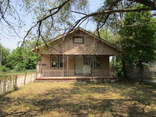 Foreclosed Home - 1335 N Green St, 67214