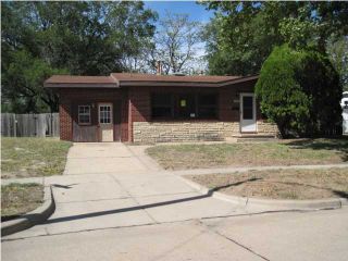 Foreclosed Home - 1202 E EL MONTE ST, 67216