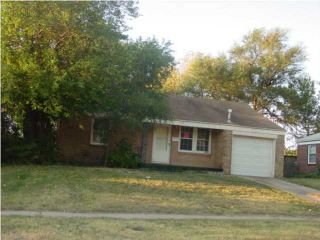 Foreclosed Home - 4827 E MORRIS ST, 67218