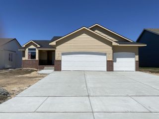 Foreclosed Home - 8592 E CHERRYWOOD CT, 67226