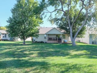 Foreclosed Home - 257 S MAPLE DUNES CT, 67235