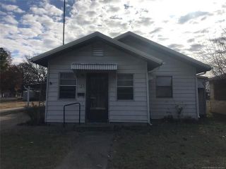 Foreclosed Home - 605 W 1ST ST, 67337
