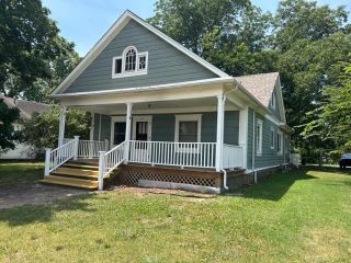 Foreclosed Home - 115 S 27TH ST, 67357